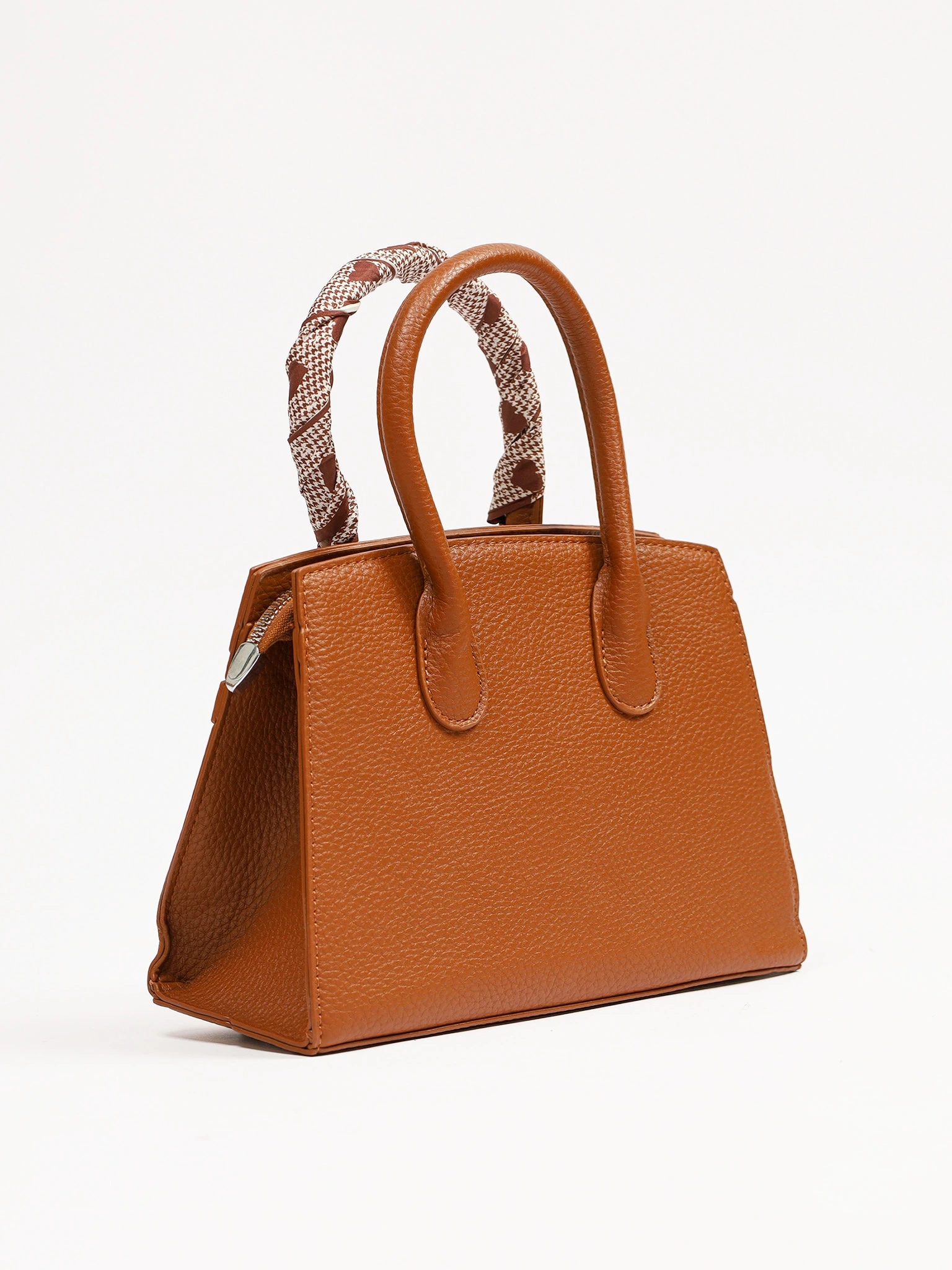 Сумка-тоут  с декоративным платком в ассортименте